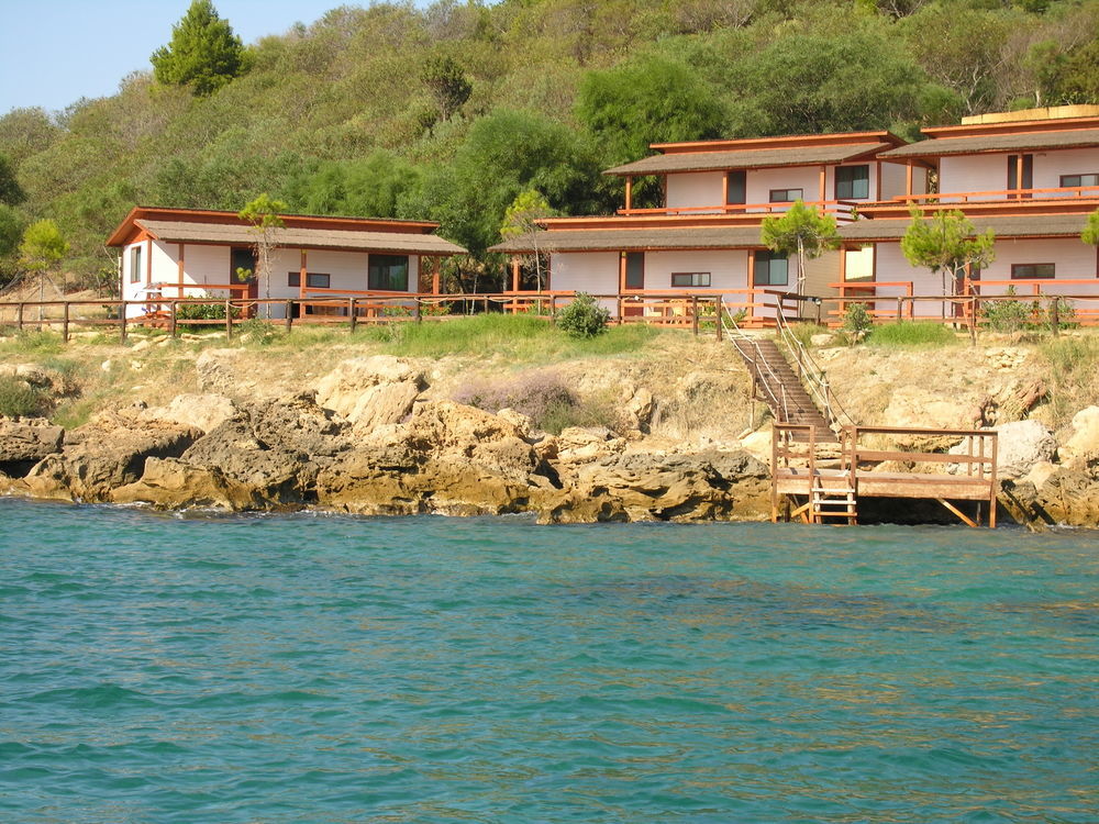 Villaggio Marinella Direttamente Sul Mare 이솔라 카포 리주토 외부 사진